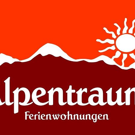 Ferienwohnungen Alpentraum - Landhaus Im Oberen Markt Оберстдорф Екстер'єр фото